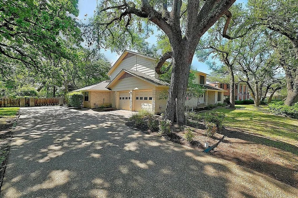 Property Photo:  11311 Pickfair Drive  TX 78750 