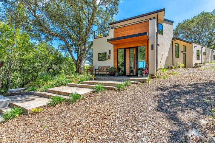 615 Oak Manor Drive  Fairfax CA 94930 photo