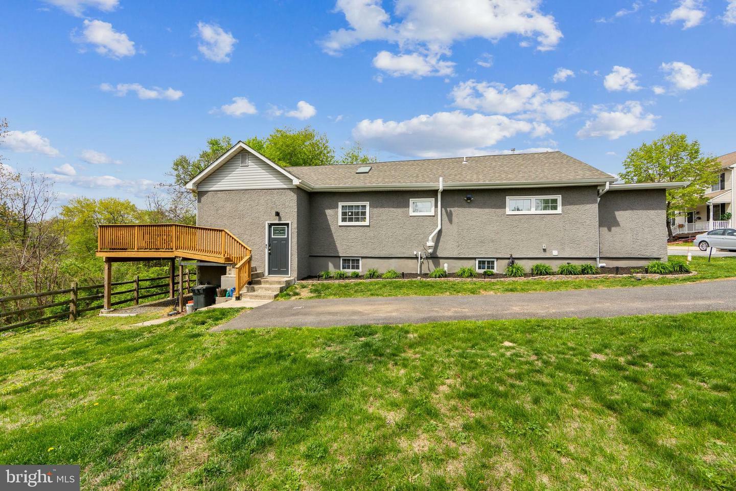 Property Photo: 4337 Zoar Street PA 19015
