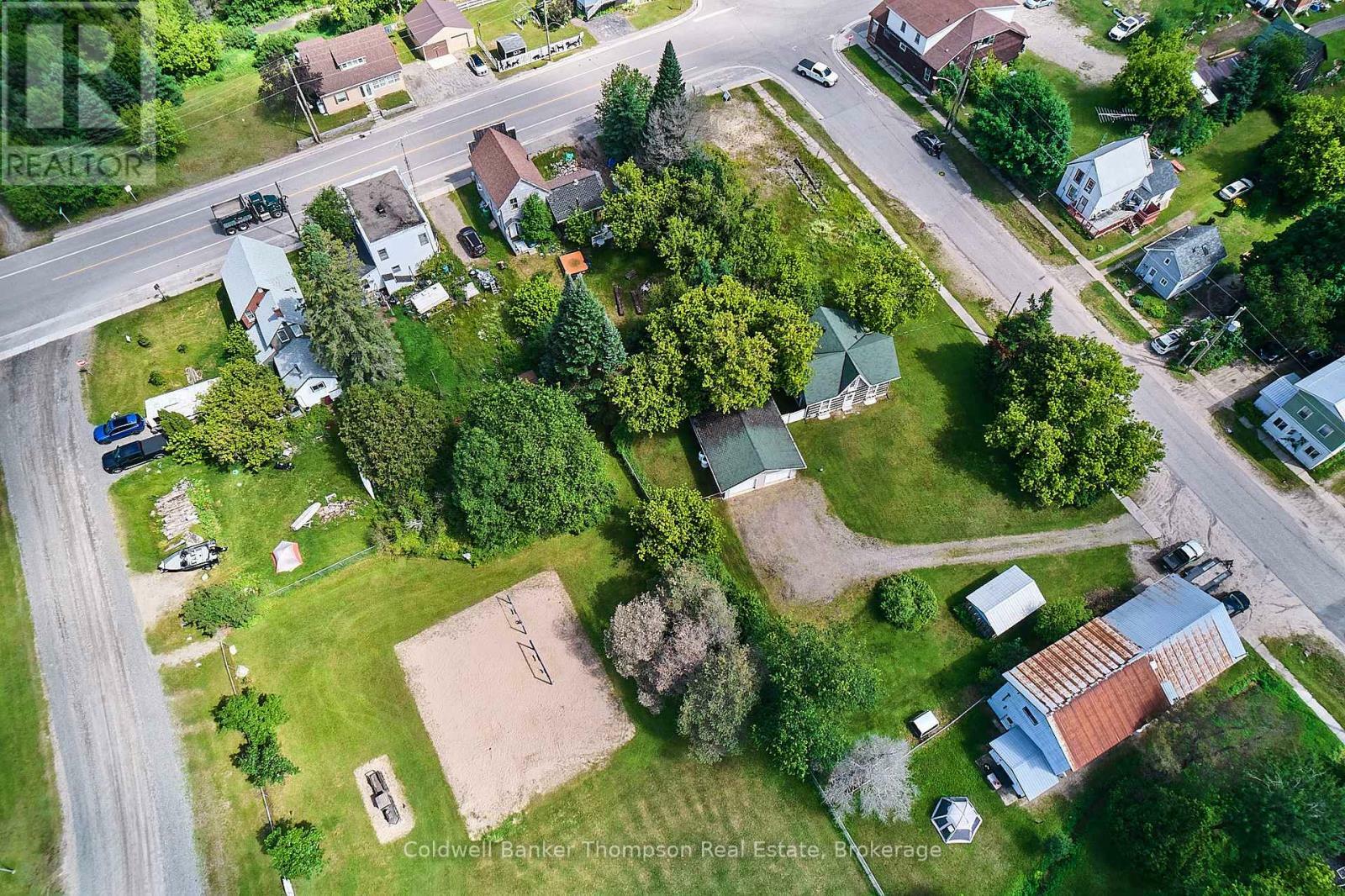 Property Photo: 2148 Stisted Road South ON P0A 1Y0
