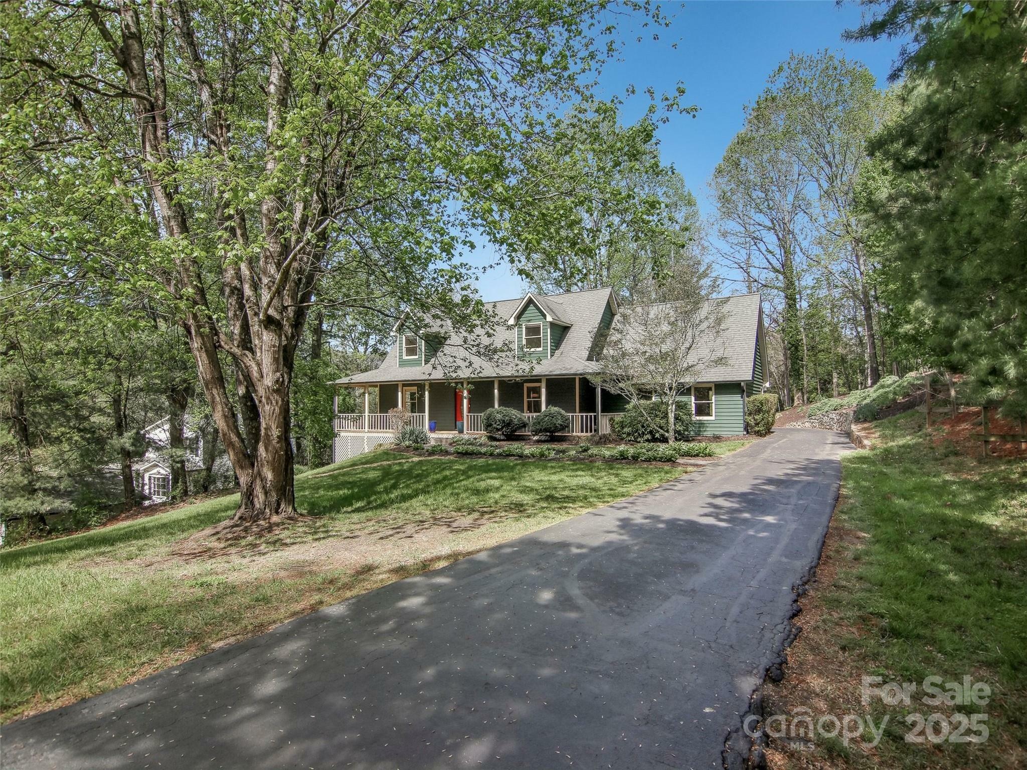11 Timothy Lane  Candler NC 28715 photo