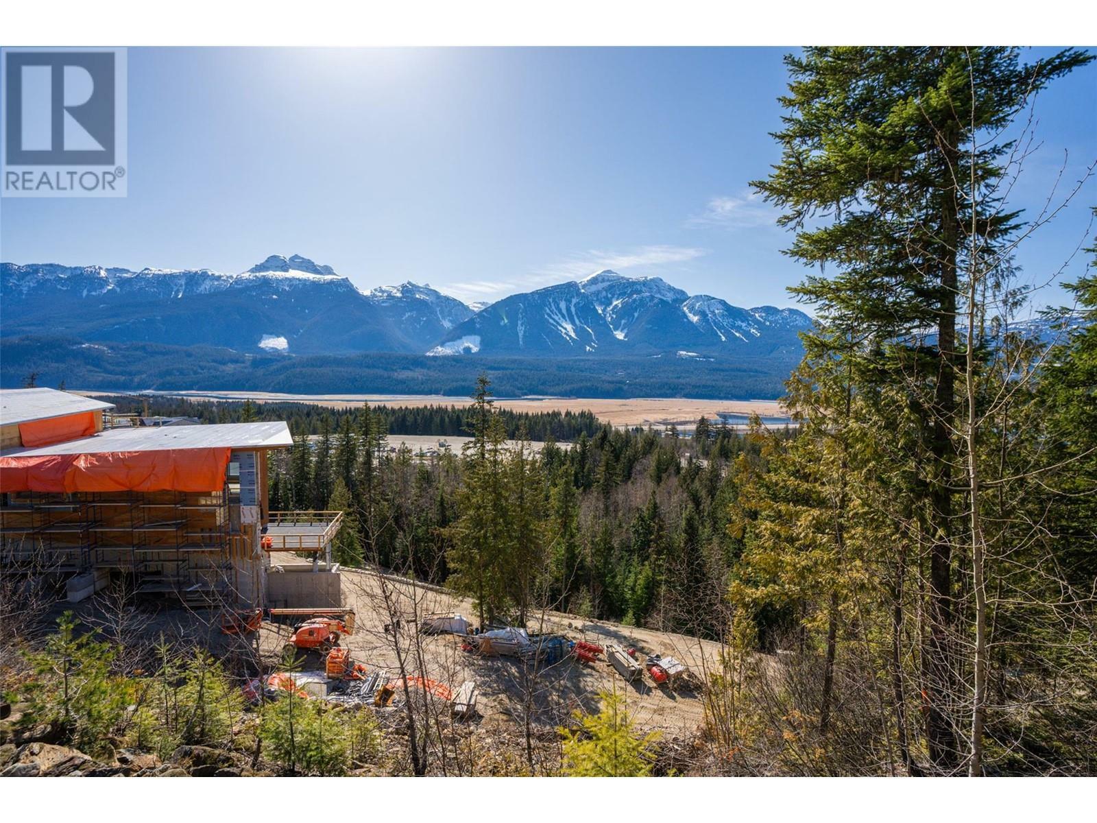 Property Photo: 2080 Mackenzie Court 21 BC V0E 2S3