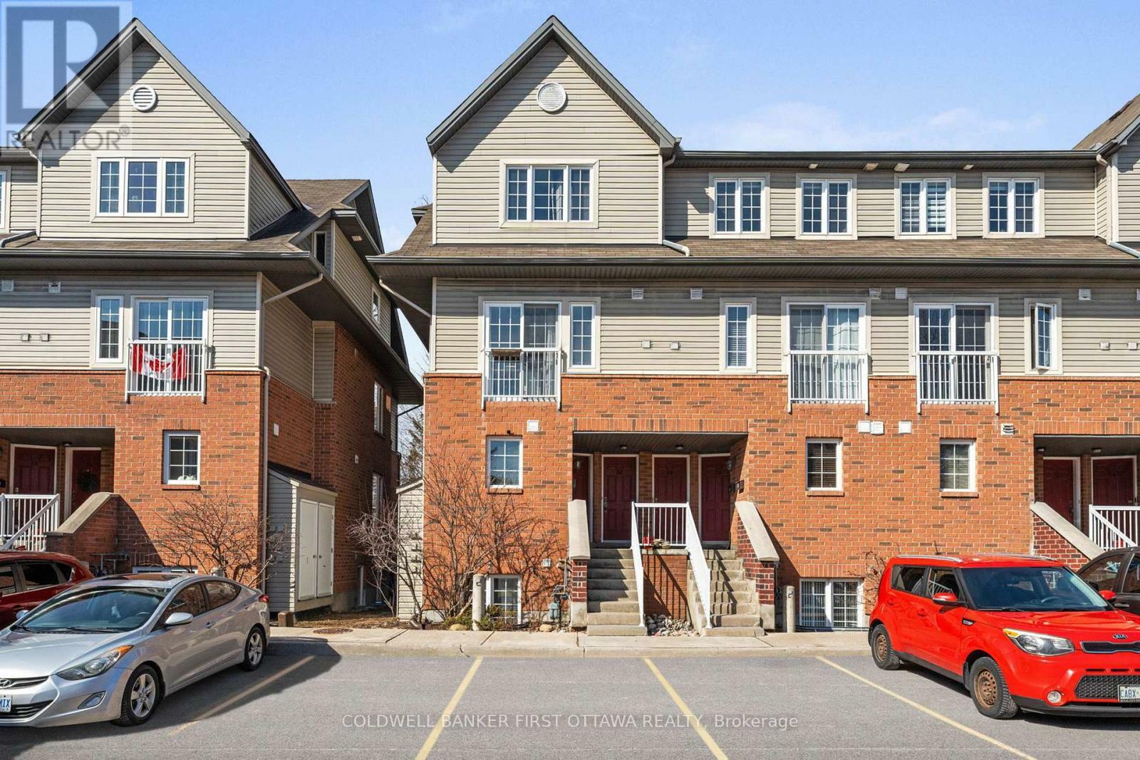 Property Photo: 80 Mayflower Private ON K2B 0A2