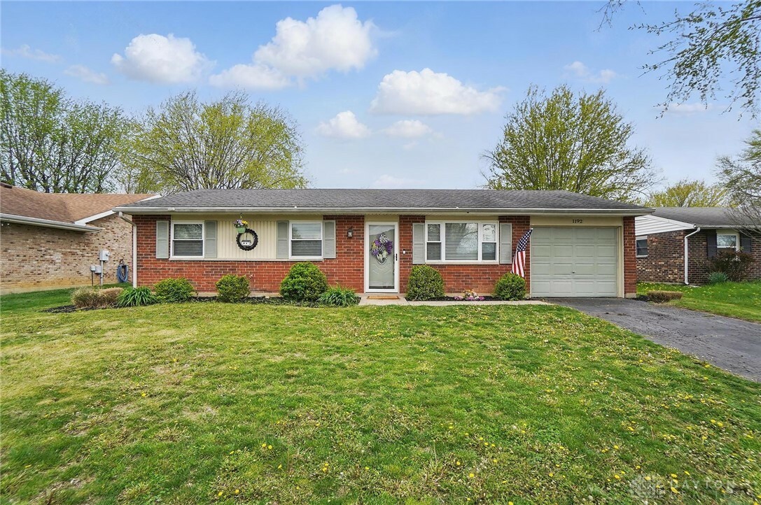 Property Photo:  1192 Massachusetts Drive  OH 45385 