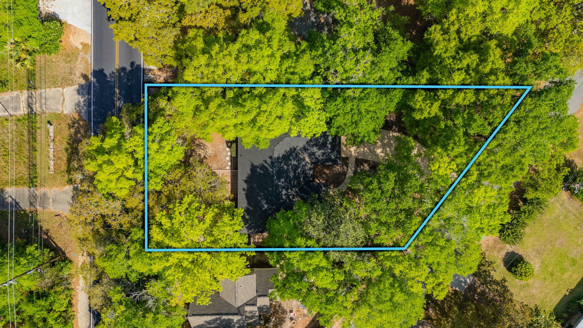Property Photo: 49 Circle Drive FL 32547