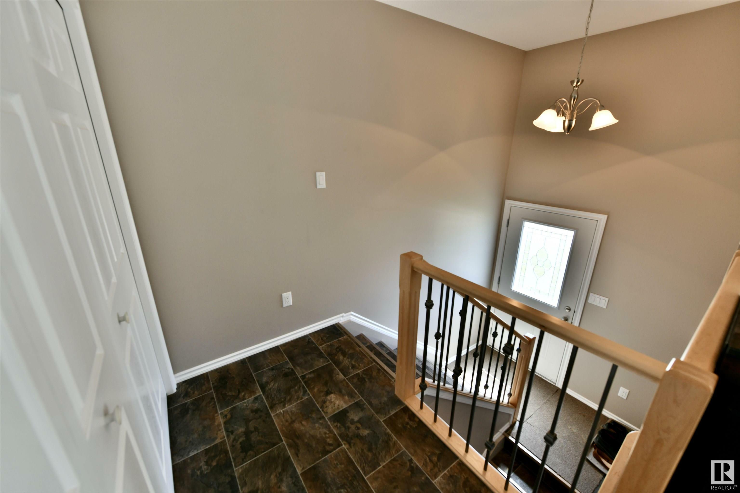 Photo de la propriété: 5230 55 Avenue AB T0A 3A1