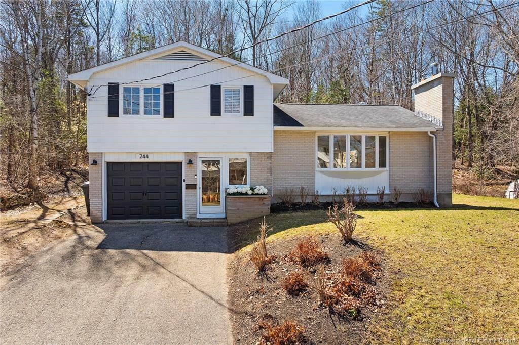 244 Kings College Road  Fredericton NB E3B 2E8 photo