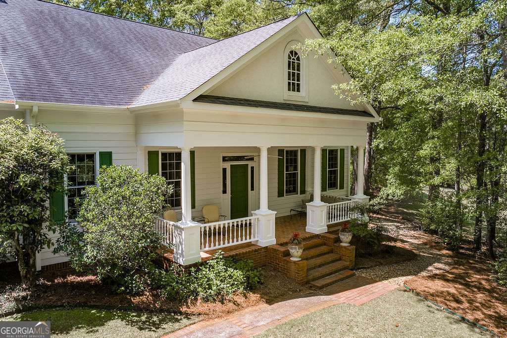 Property Photo:  835 Timothy Road  GA 30606 