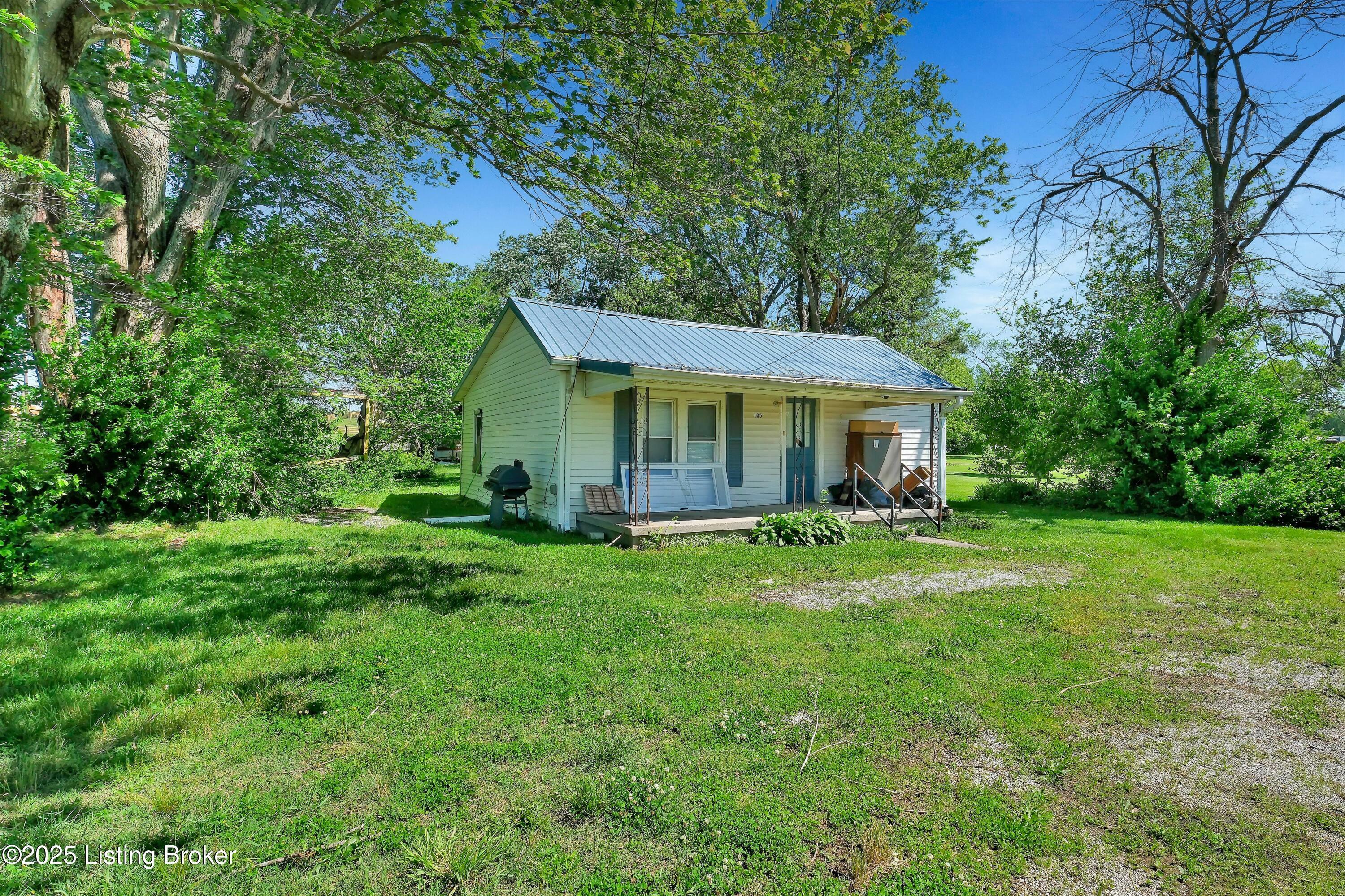 Property Photo: 105 Sherman St KY 42762
