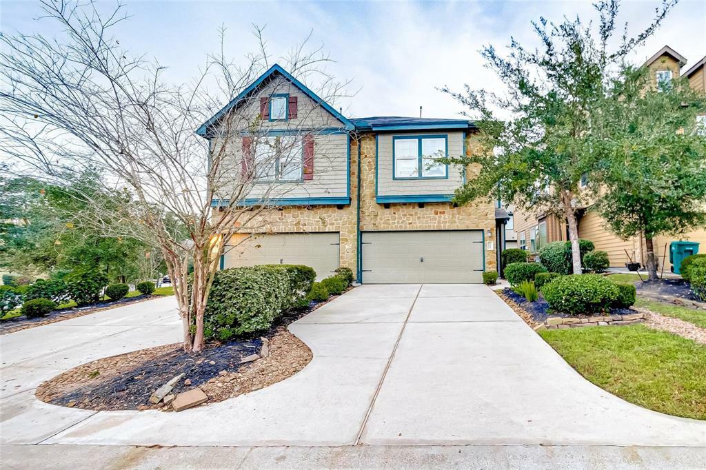 129 Cheswood Manor Drive  The Woodlands TX 77382 photo