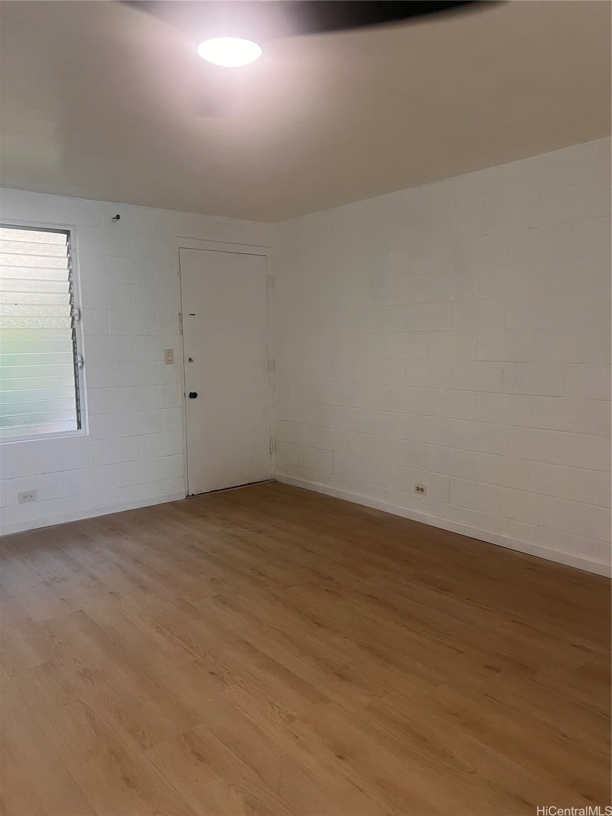 94-245 Leowahine Street 118  Waipahu HI 96797 photo
