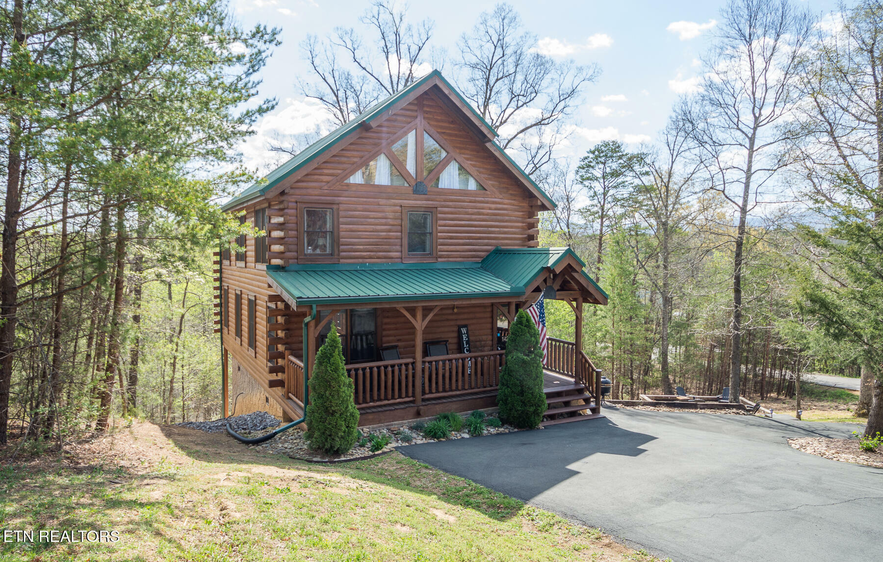 Property Photo: 1420 Zachary Thomas Lane TN 37876