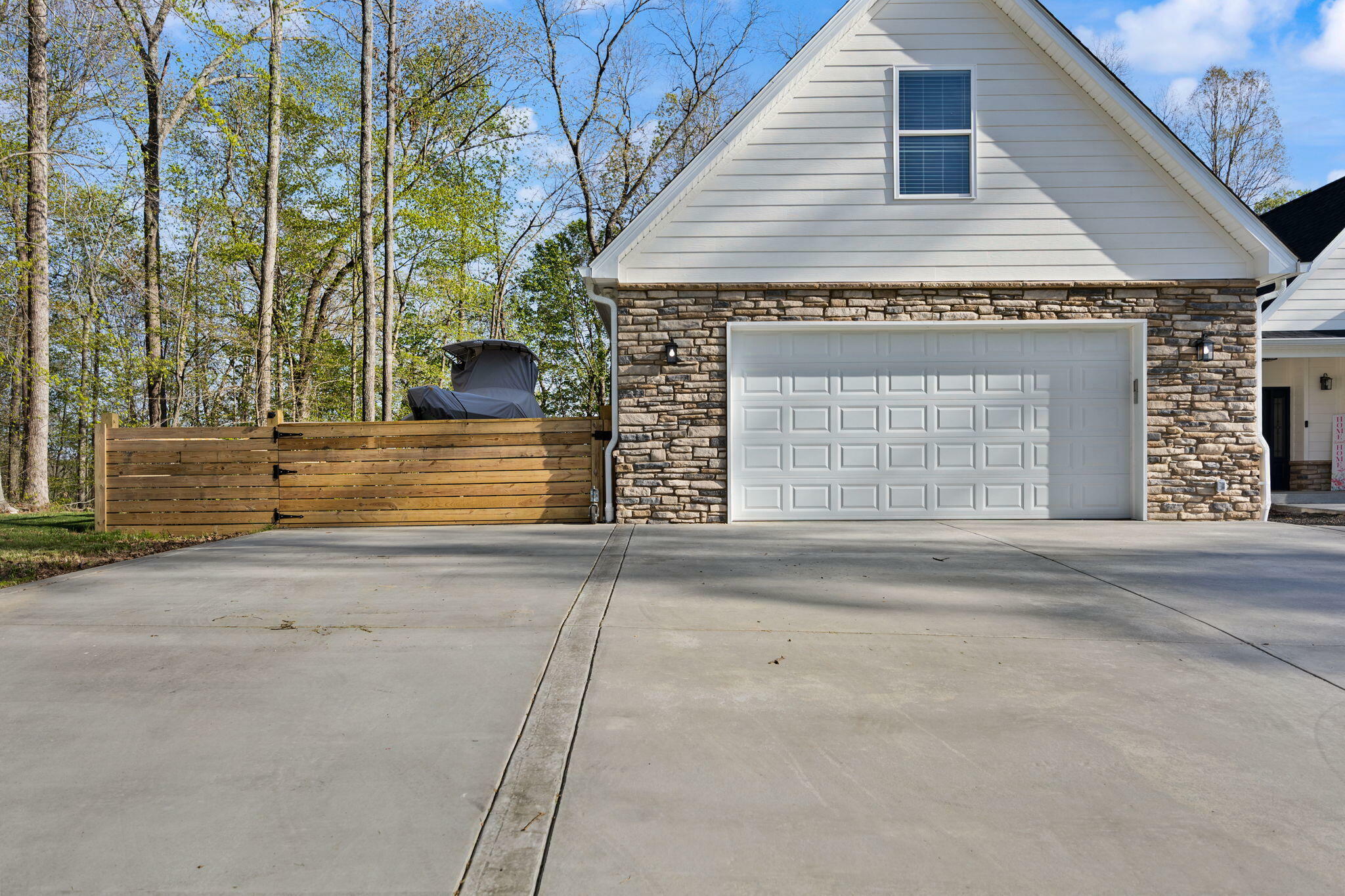 Property Photo: 56 East Golden Island KY 42544