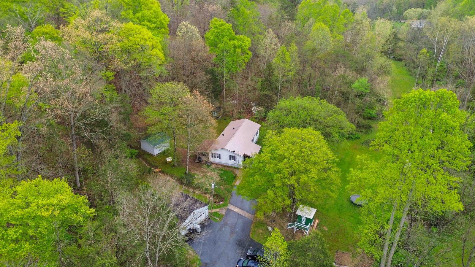 Property Photo:  597 Snow Creek Road  KY 40312 