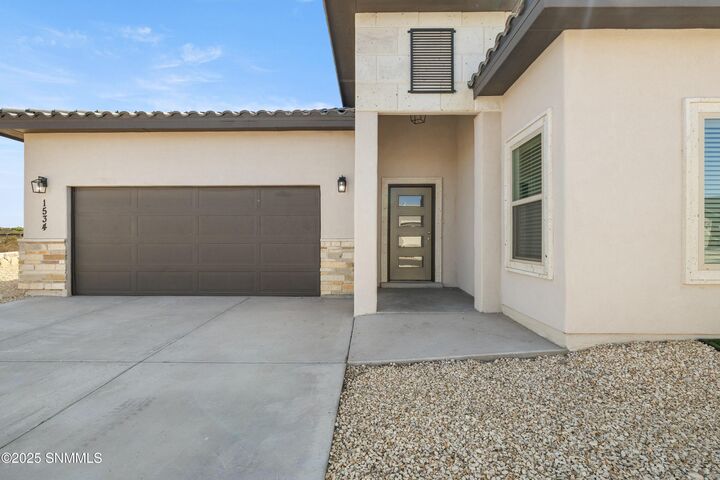 Property Photo:  1534 Lenox Avenue  NM 88005 