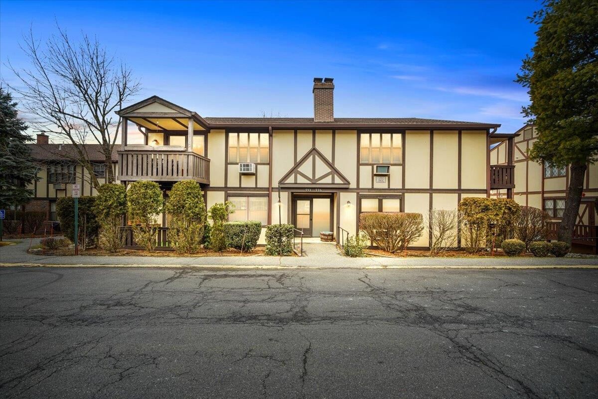 Property Photo:  995 Sierra Vista Lane  NY 10989 