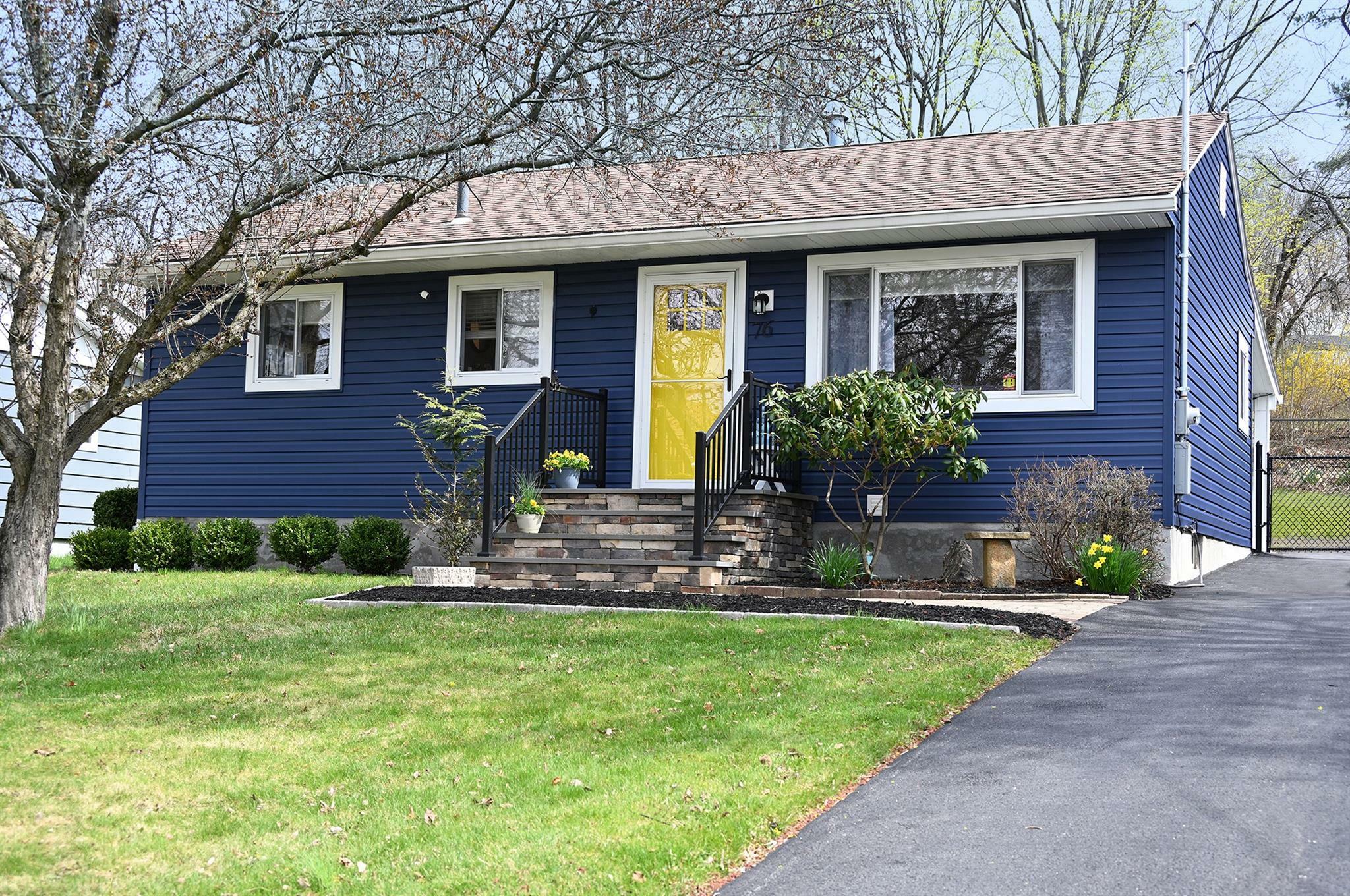 76 California Avenue  Middletown NY 10940 photo