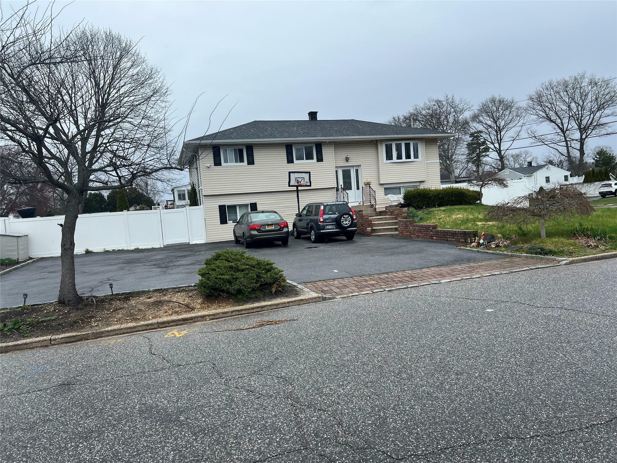 9 Craig Road  Islandia NY 11752 photo