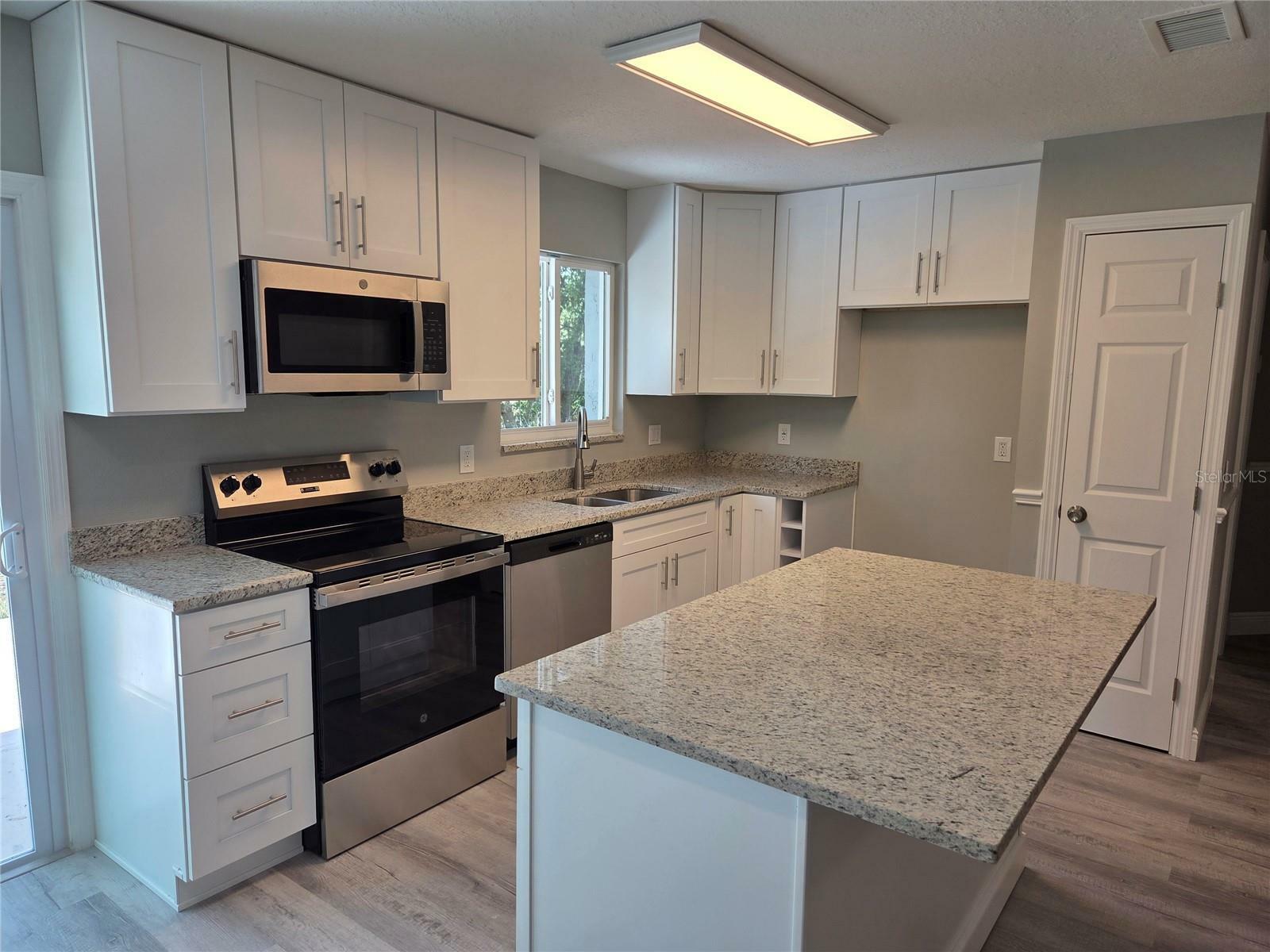Property Photo: 161 Wildwood Drive FL 32773