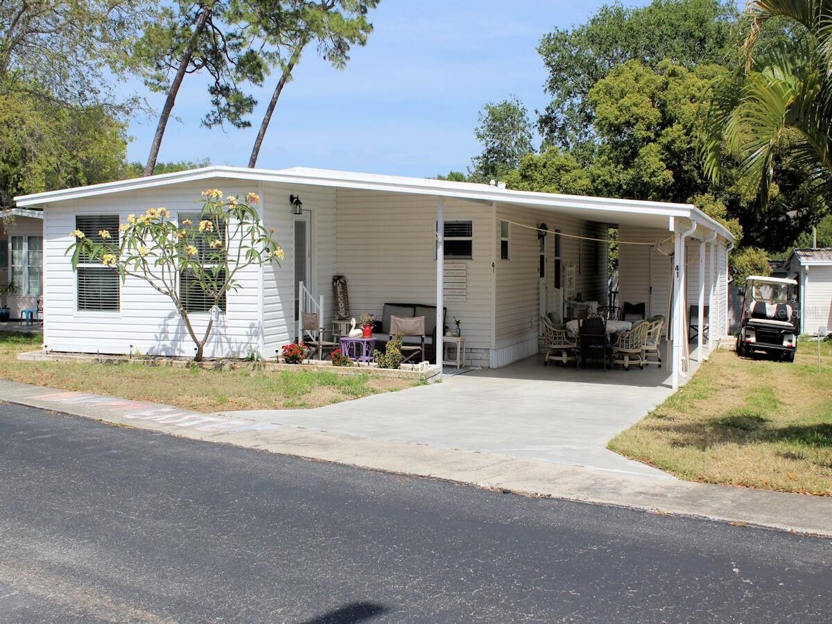Property Photo:  41 Palm Forest Drive  FL 33770 