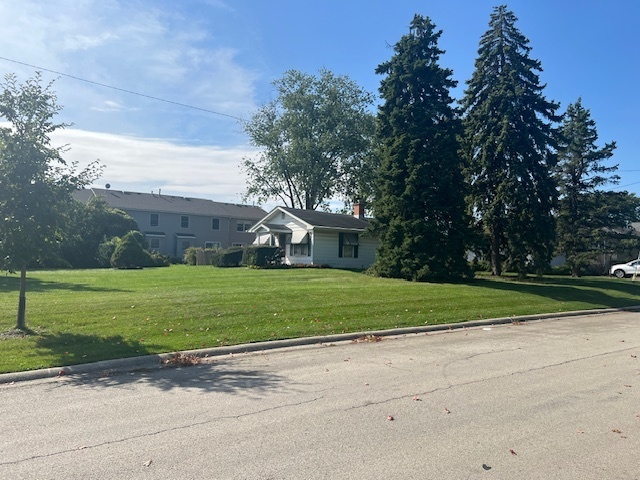 Property Photo: 5628 S Cass Avenue IL 60559