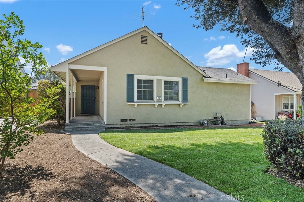Property Photo: 11324 Whitley Street CA 90601