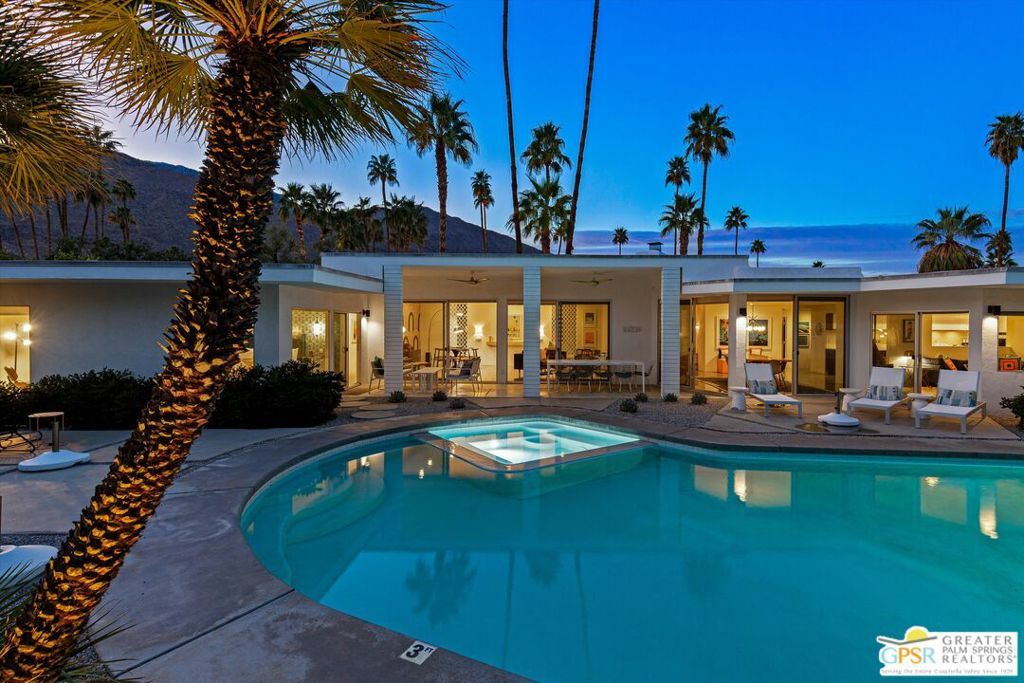 Property Photo: 2280 S Camino Real CA 92264