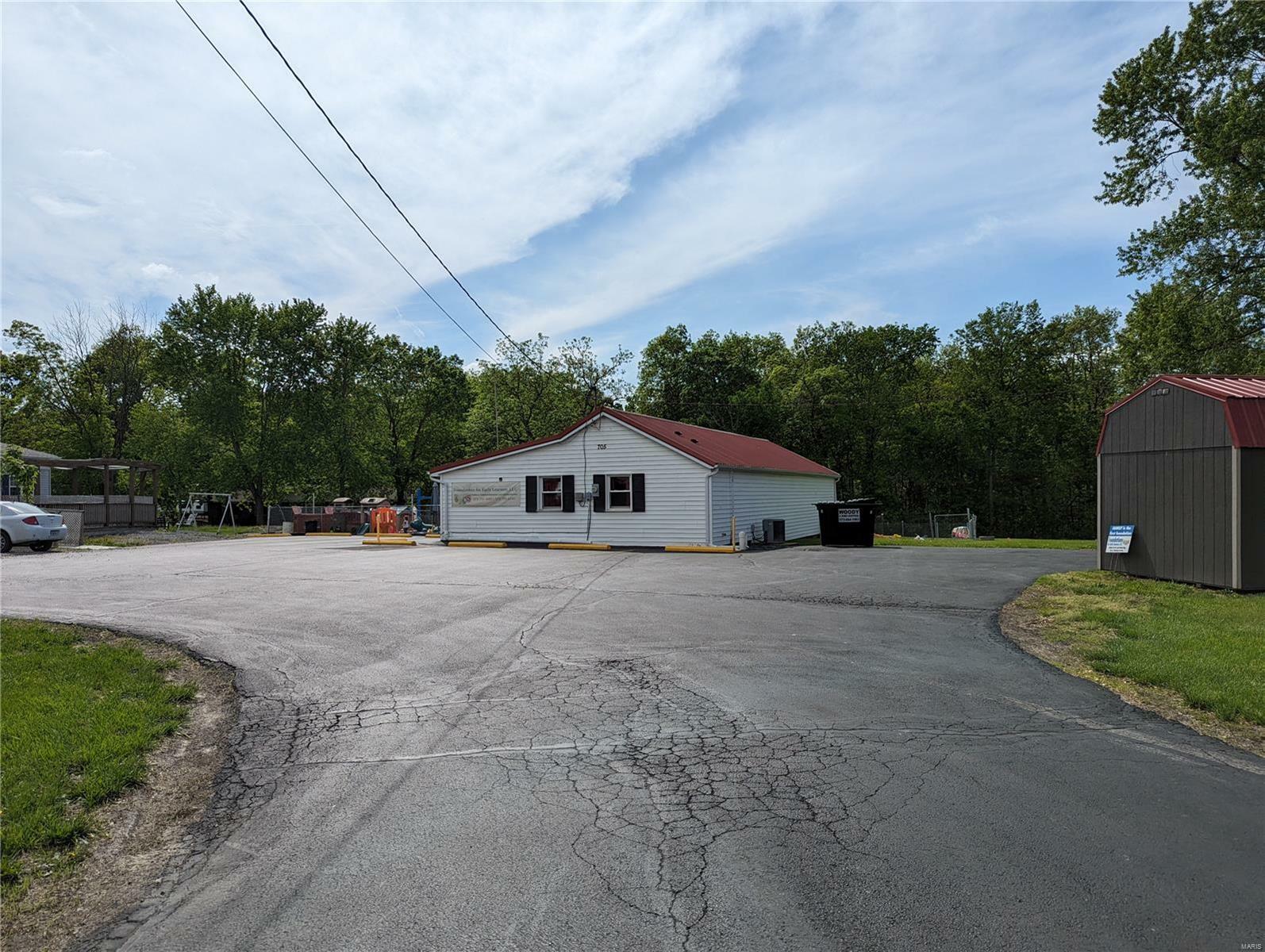 Property Photo: 705 Burks Road MO 63640