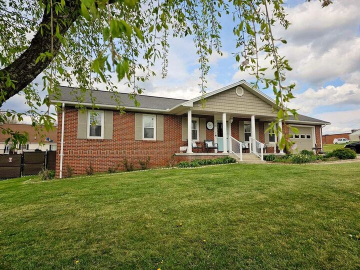 110 Morgan Street  Athens WV 24712 photo