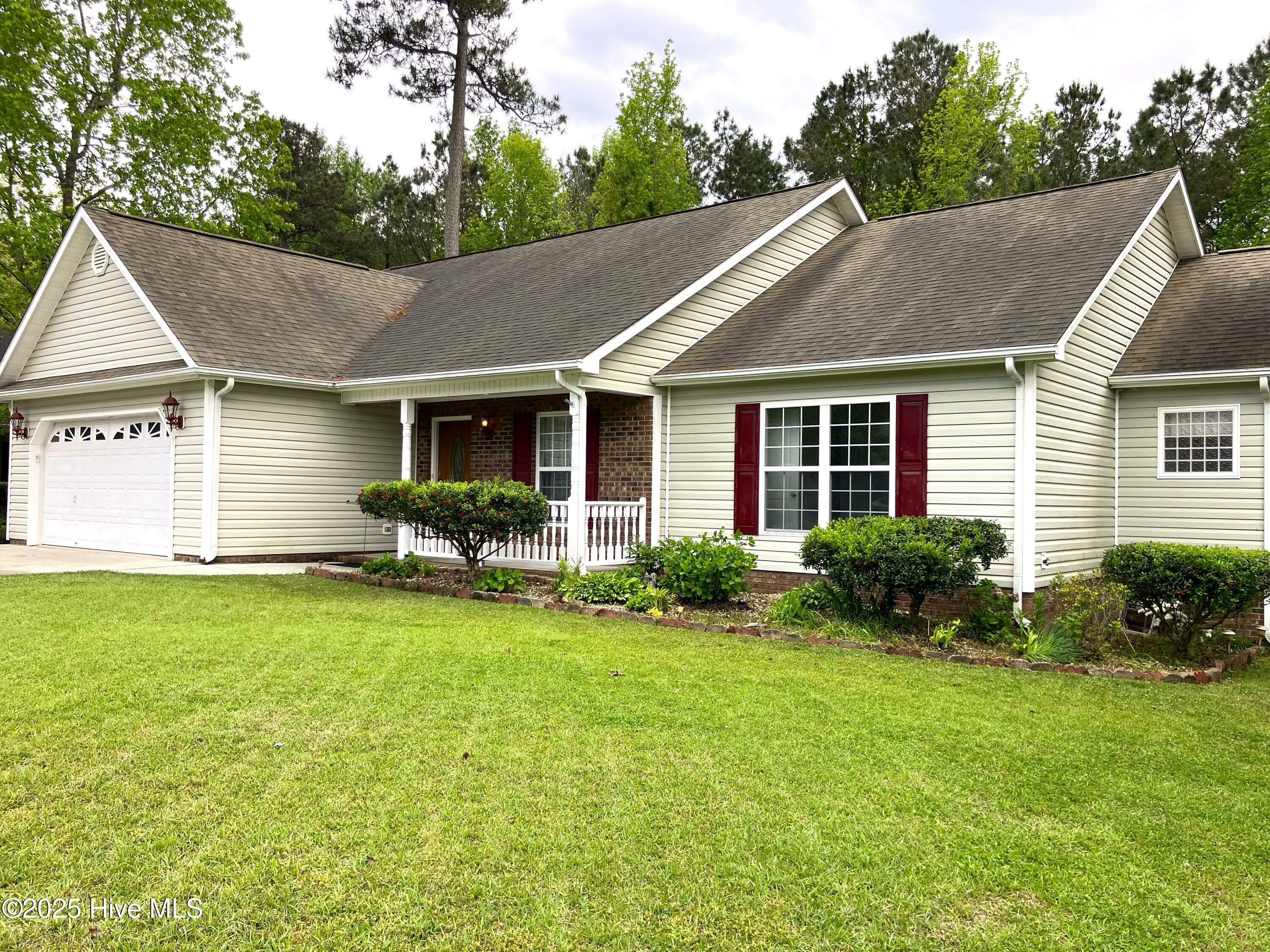 Property Photo: 200 Grandford Place NC 28546