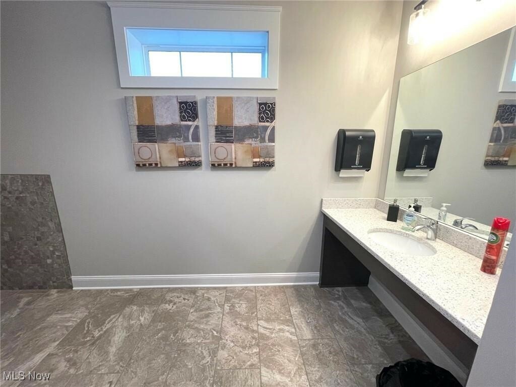 Property Photo: 4301 Evergreen Court 63 OH 44720