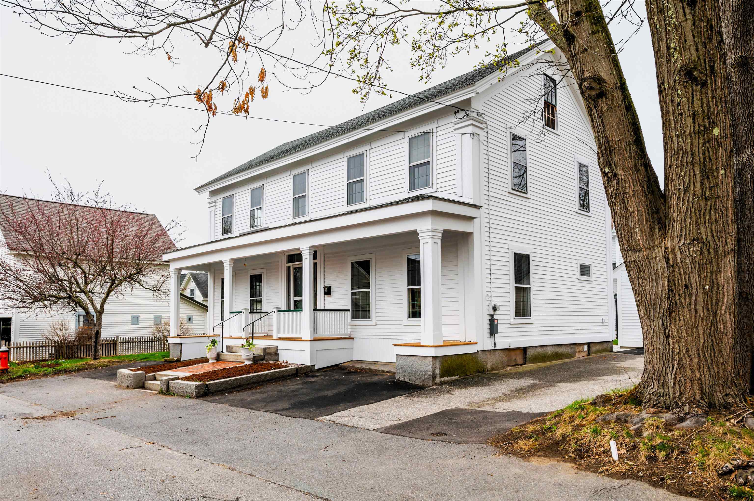 Property Photo: 11 Summit Street NH 03301