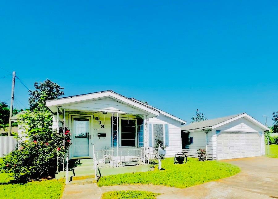 Property Photo: 438 Atkins Street TX 75482