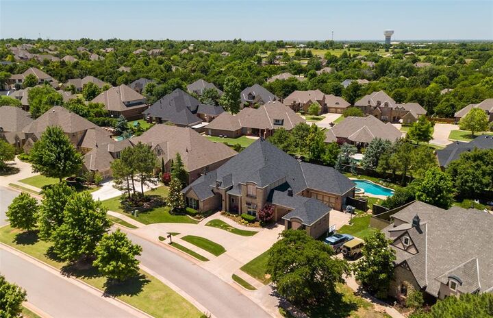 Property Photo:  4301 Frisco Bridge Boulevard  OK 73034 