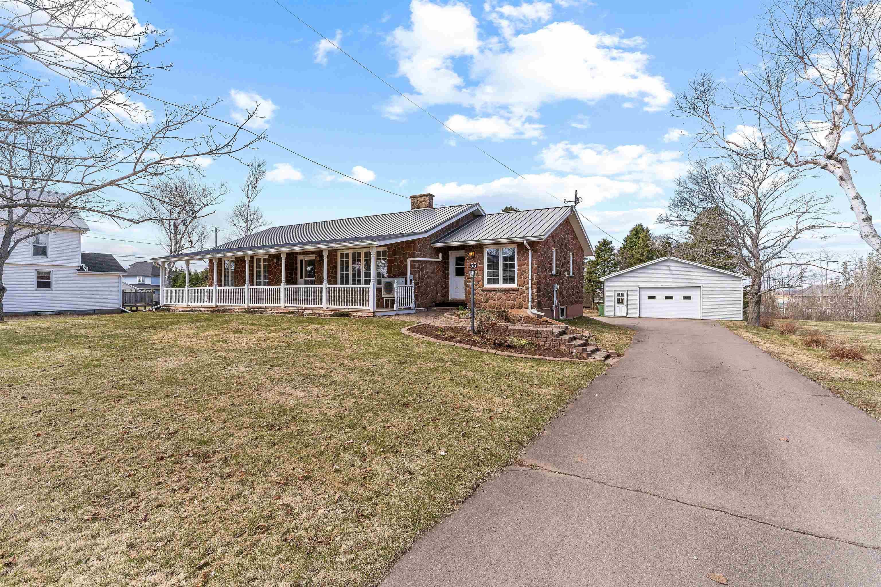 Property Photo: 35 Victoria Street PE C0B 1M0