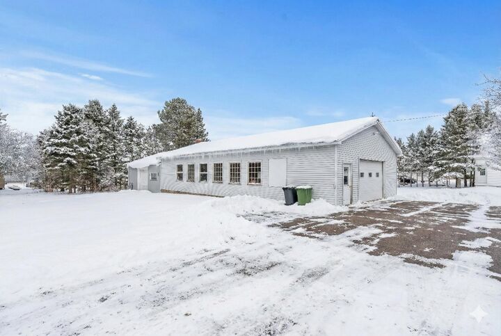 Property Photo:  35 Victoria Street  PE C0B 1M0 