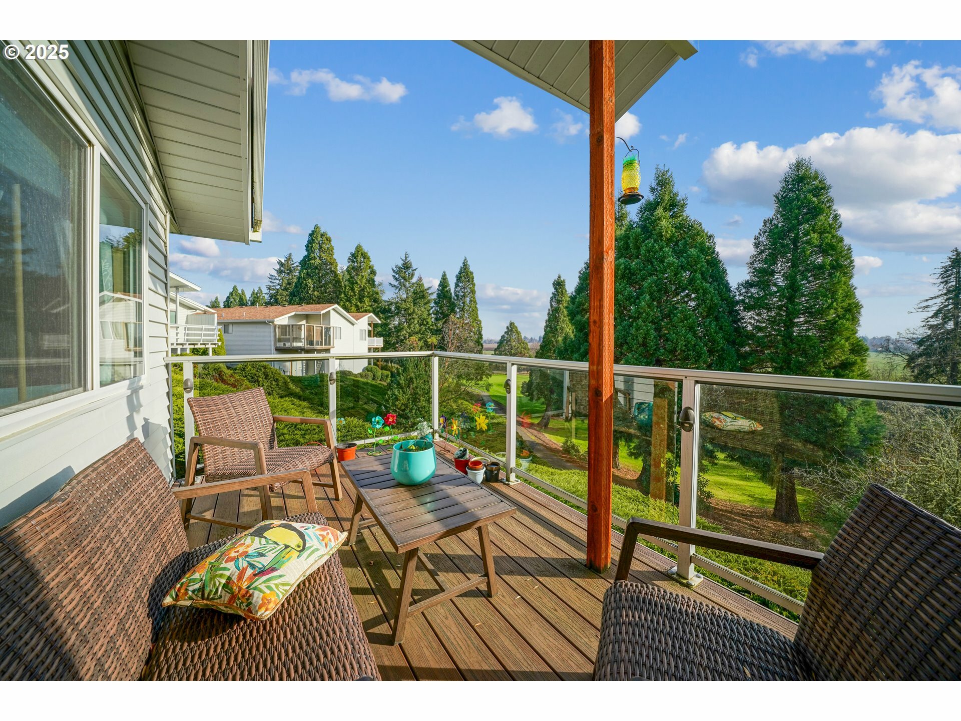 Property Photo: 2856 Oakcrest Dr OR 97304