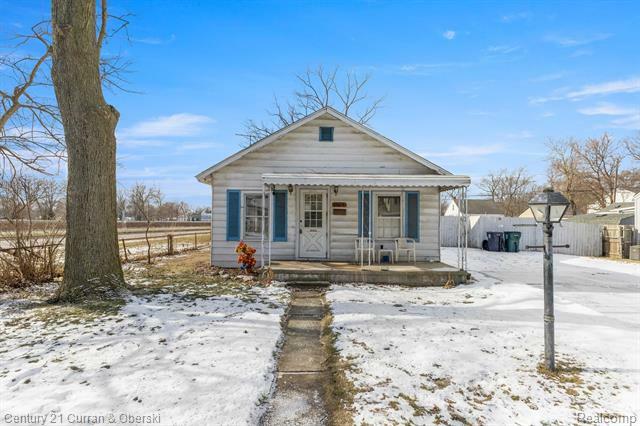 Property Photo: 1604 S Wilson Avenue MI 48067