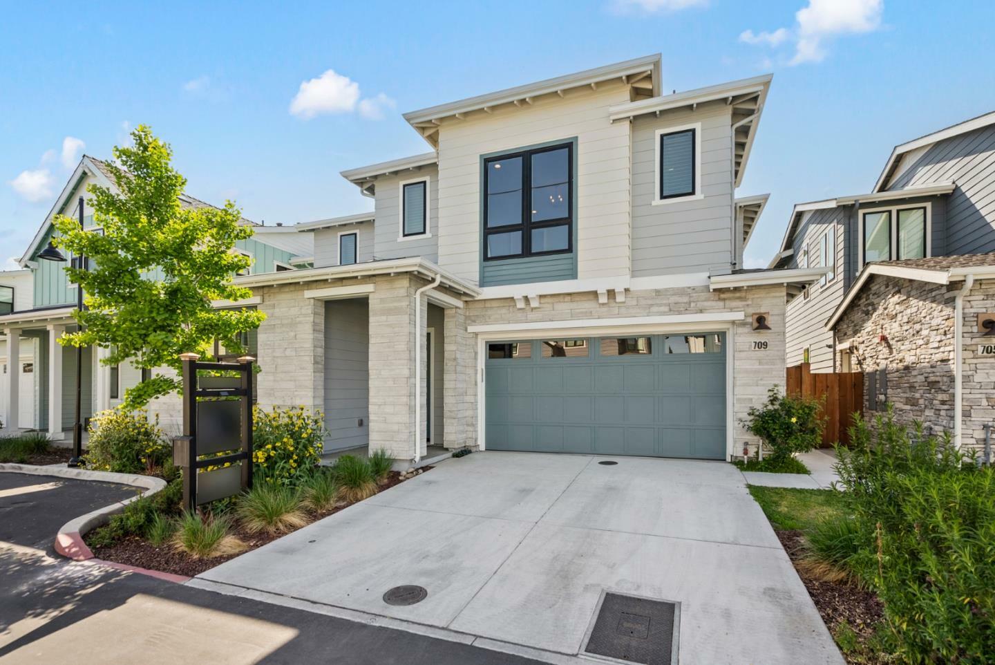 Property Photo: 709 Valonia Oak Terrace CA 94086
