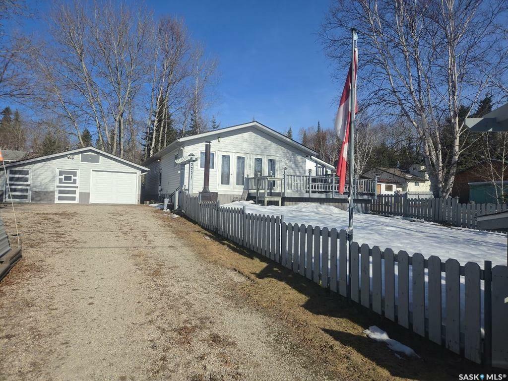 Property Photo: 2221 Hogan Drive SK S0P 0B0