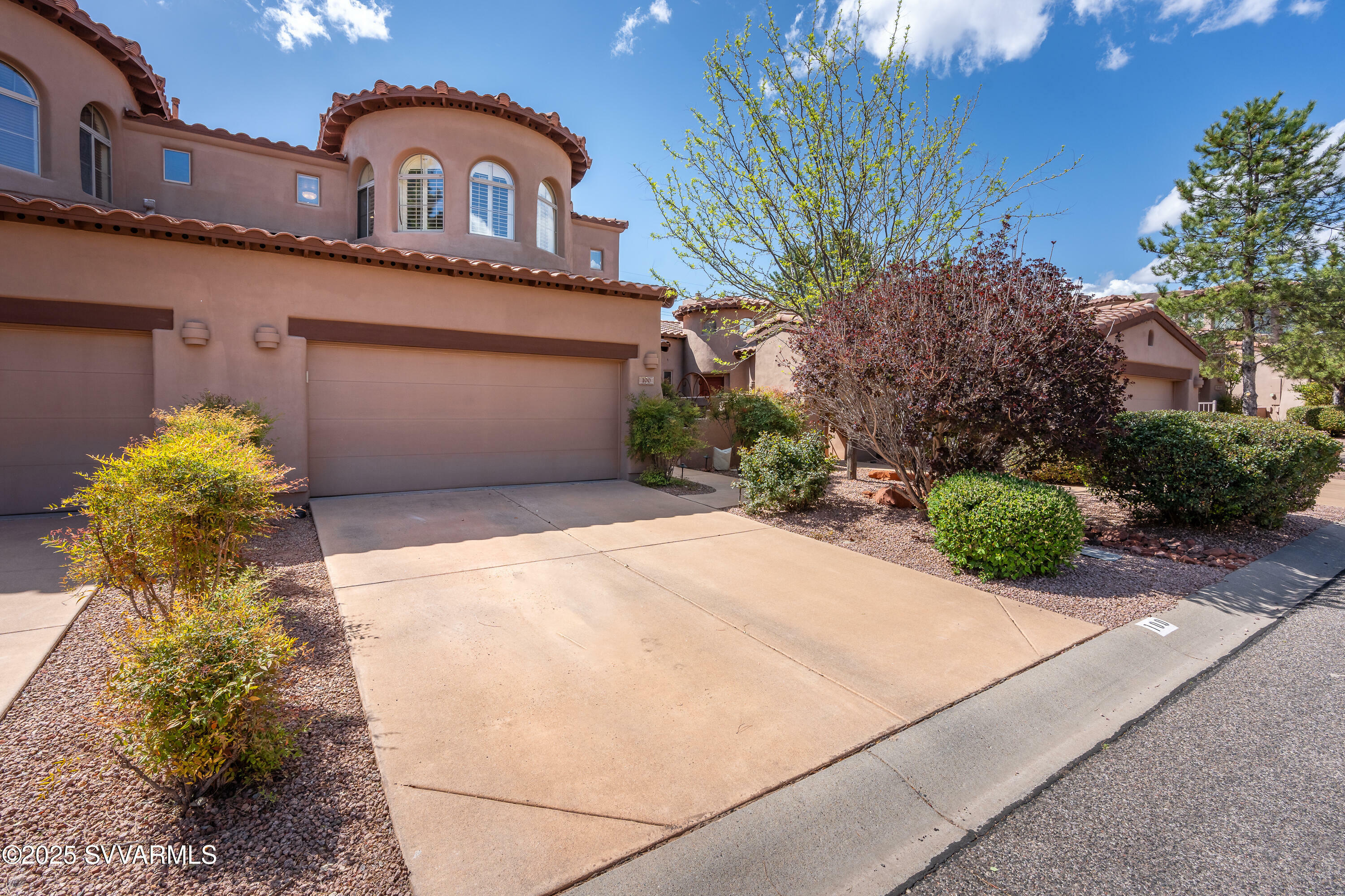 Property Photo: 100 Colinas AZ 86351
