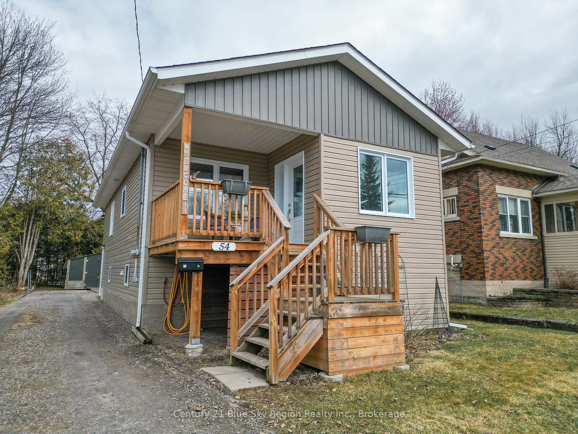 54 Whitney Avenue  North Bay ON P1A 1Y3 photo