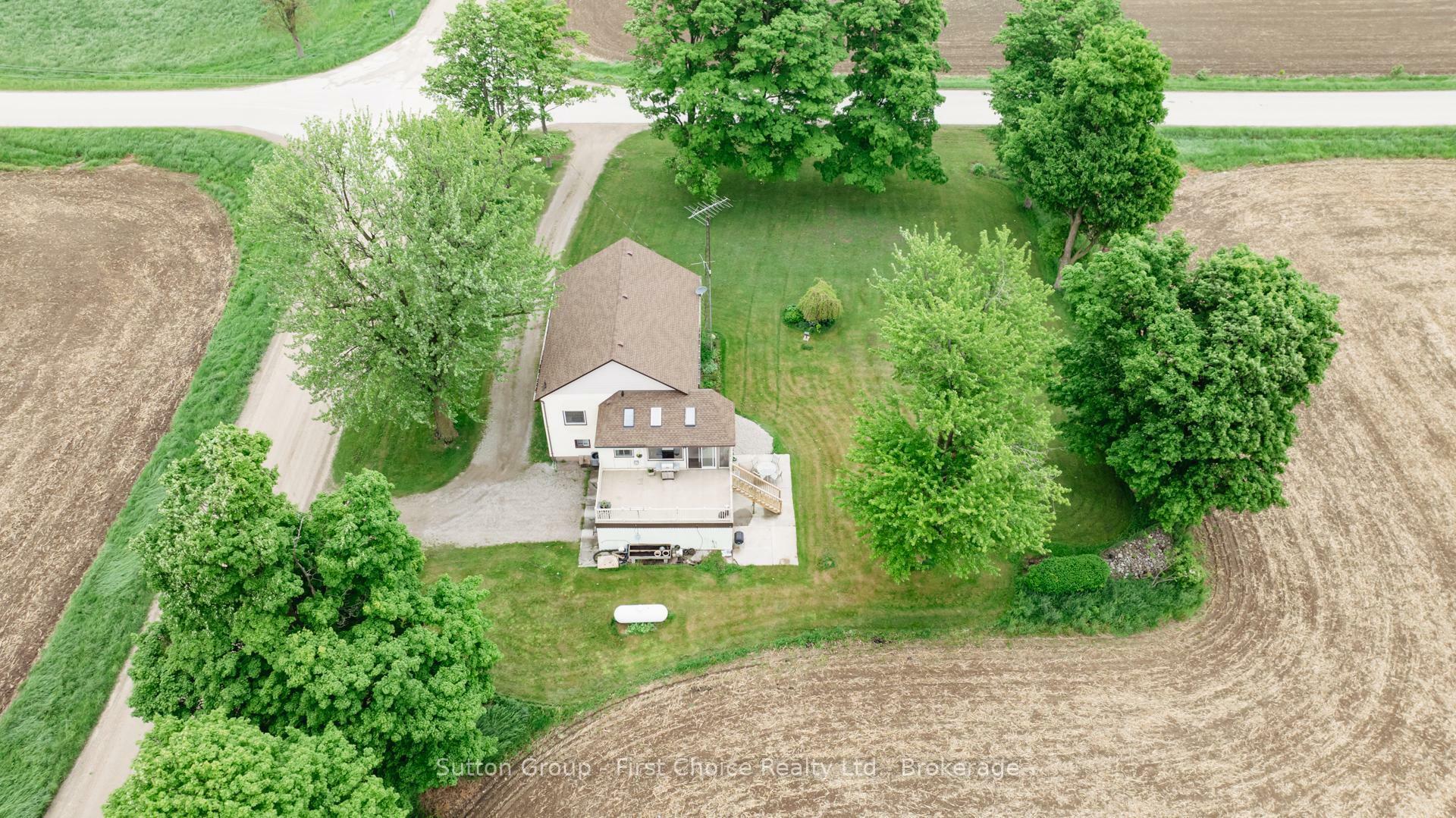 Property Photo: 42403 Bridge Road ON N0K 1W0