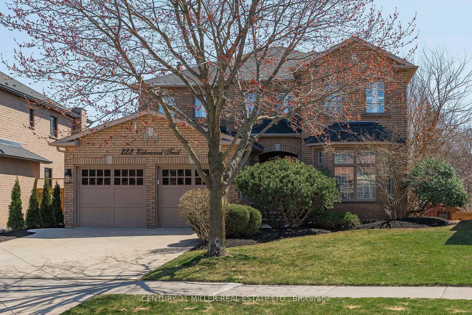 Property Photo: 222 Elderwood Trail ON L6H 5W2