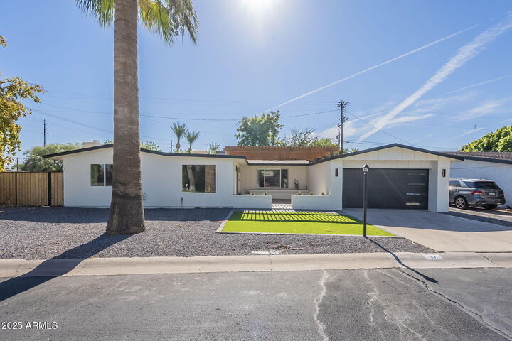 Property Photo: 47 Spur Circle AZ 85251