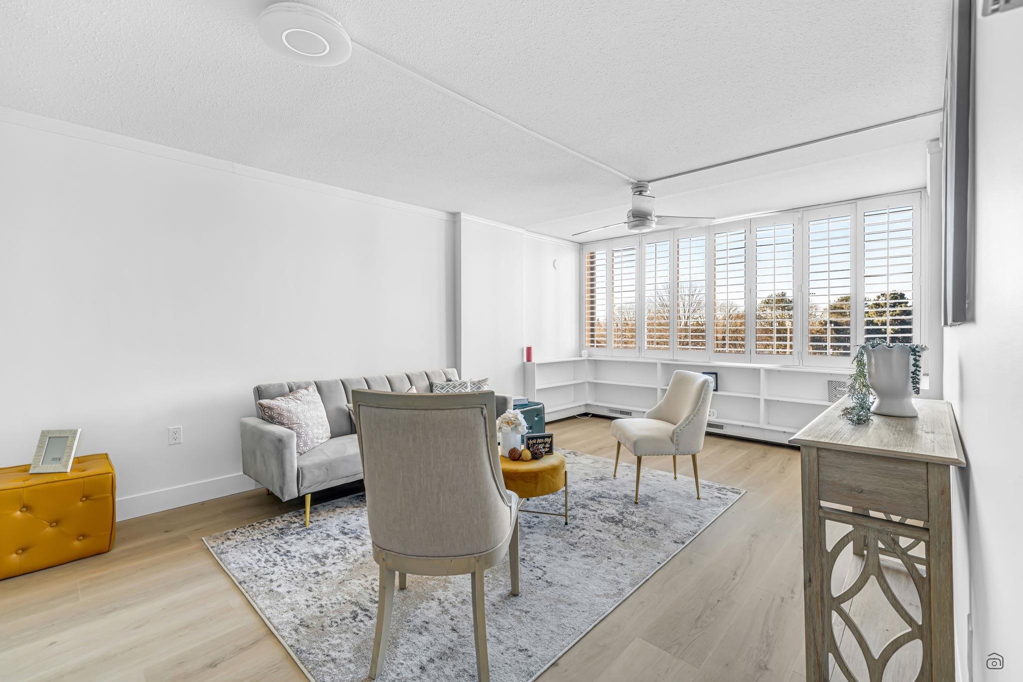 Property Photo: 6651 Minoru Boulevard 505 BC V6Y 1Z2