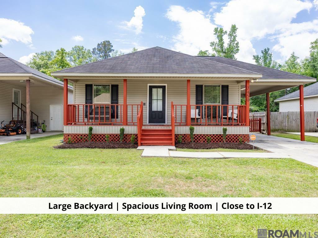 Property Photo: 7450 Callahan Dr LA 70726