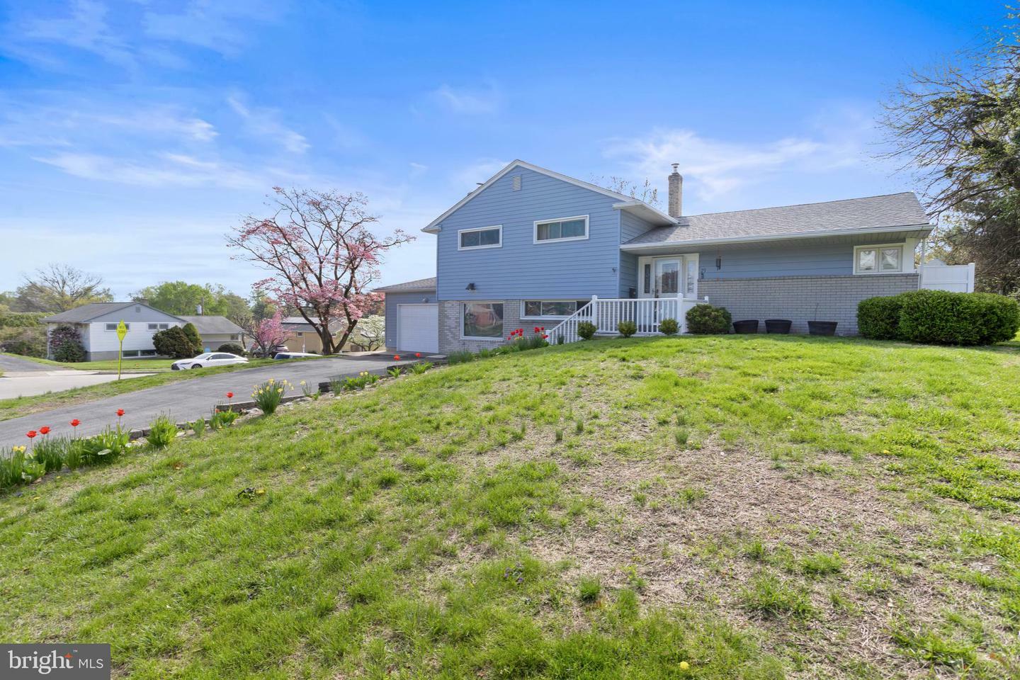 Property Photo: 23 N Britton Road PA 19064
