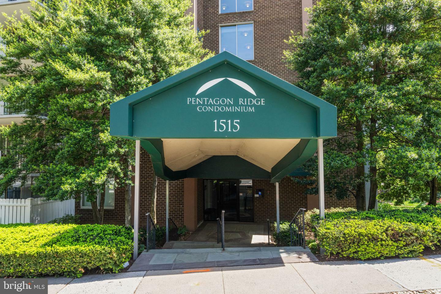 Property Photo: 1515 S Arlington Ridge Road 402 VA 22202