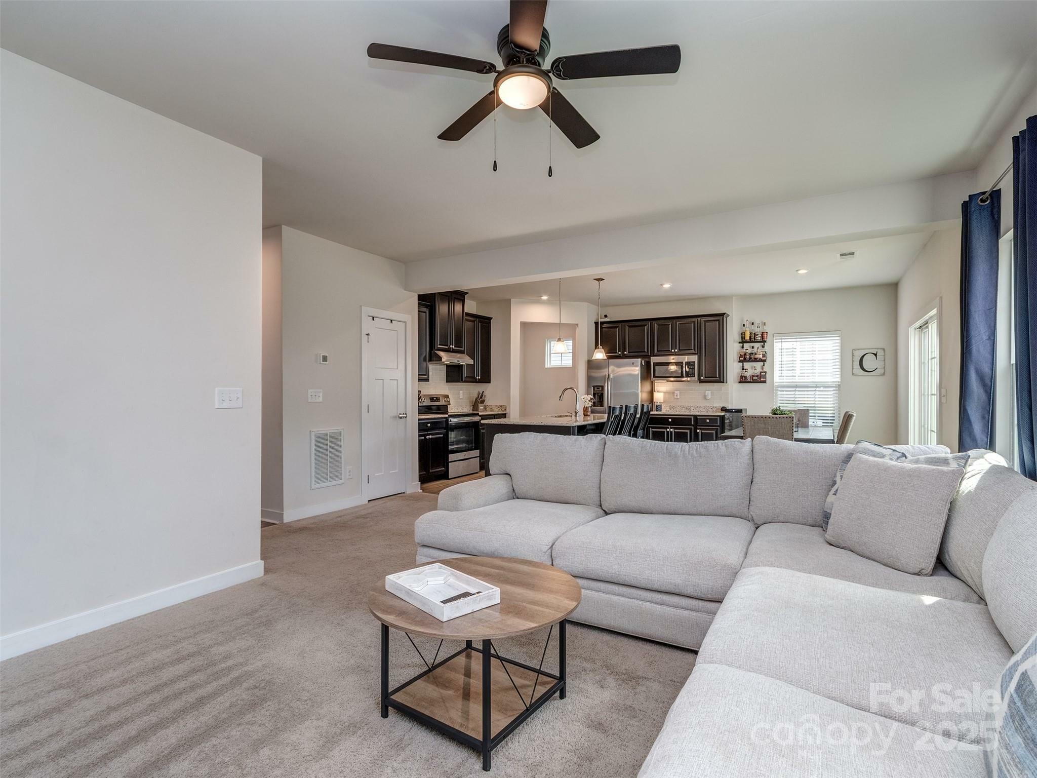 Property Photo: 1607 Tundra Lane NC 28037